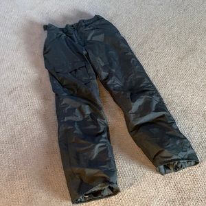 Snow pants